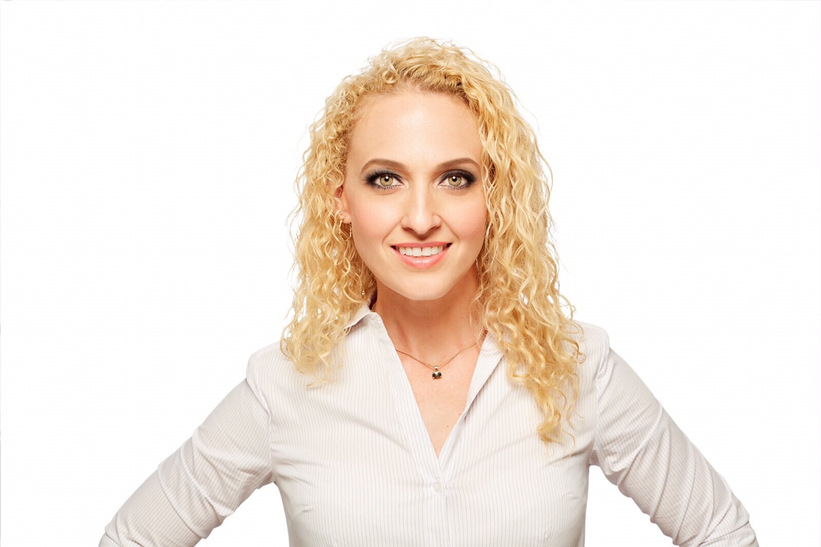 mobile hair and makeup specialists